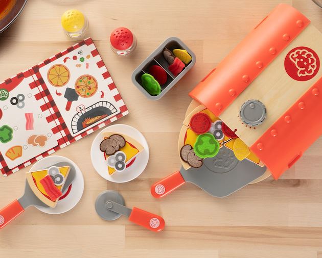 Fat Brain Toys Pretendables Pizza-Ofen-Set – Spielküche Mit Ofen, Belag & Zubehör Für Kinder Ab 3