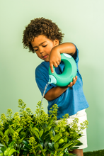 Load image into Gallery viewer, Quut Cana Small Watering Can: Garden Green