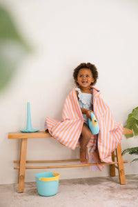 Quut Playtowel Beach Towel: Roads Lavender