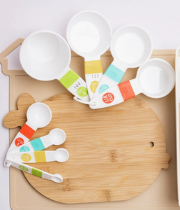 Montessori Mates Measuring Cups & Spoon Set