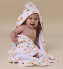 Load image into Gallery viewer, Snuggle Hunny Organic Hooded Baby Towel: Beach Fun