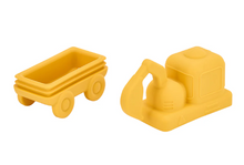 Load image into Gallery viewer, Annabel Trends: Silicone Squeezy Bath Toy Trucks