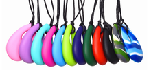 Load image into Gallery viewer, Chubuddy Bud Oval Chew Necklace: Red