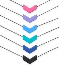 Load image into Gallery viewer, Ark Therapeutic Chevron Chew Necklace: Light Grey Standard