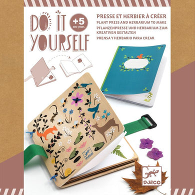 Djeco 'Do It Yourself' Flower Press & Herbarium Set