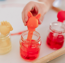 Load image into Gallery viewer, Curious Columbus: Aussie Animal Silicone Droppers