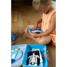 Load image into Gallery viewer, Fat Brain Toys Pretendables: Doctor Set