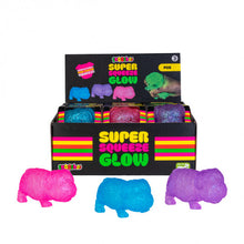 Load image into Gallery viewer, Smoosho's Super Squeeze Fidget: Pug Dog