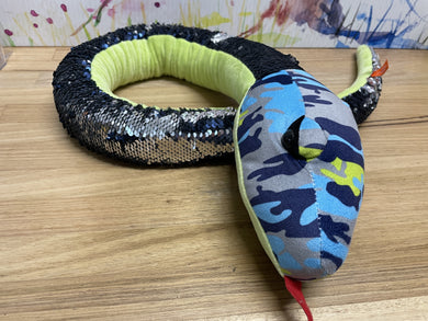 Blue Camo Weighted Snake 1.4kg - Weighted Toy