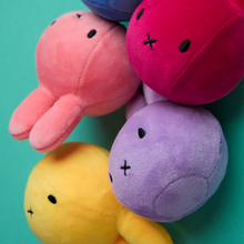 Load image into Gallery viewer, Miffy Squish Ball Keychain 9cm: Lilac