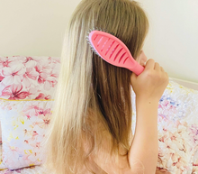Load image into Gallery viewer, Happy Hair Brush Mini - Pink