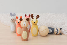 Load image into Gallery viewer, Wooden Animals Skittles Bowling Set