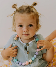 Load image into Gallery viewer, Jellystone Designs Chew Necklace: Princess &amp; the Pea - Pastel