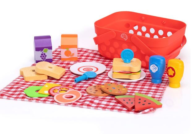 Fat Brain Toys Pretendables: Picnic Basket Set