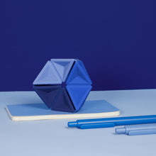Load image into Gallery viewer, Speks Pivot Flexagon: Navy