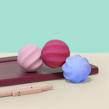 Load image into Gallery viewer, SPEKS Odds Silicone Fidget Magnets: Swirls (Magenta)