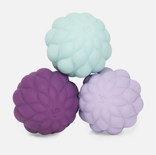 Load image into Gallery viewer, SPEKS Odds Silicone Fidget Magnets: Puff (Purple)
