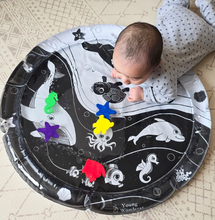 Load image into Gallery viewer, Young Wonderer Under the Sea: Black &amp; White Sensory Water Mat