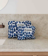 Load image into Gallery viewer, Oh Coconuts Wet Dry Pouch - Medium: Bold &amp; Bluetiful