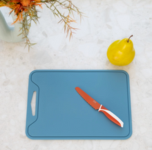 Load image into Gallery viewer, KiddiKutter Child&#39;s Cutting Board: Blue