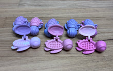 Load image into Gallery viewer, Calm Buddi Turtle Spikey Fidget: Purple/Pink