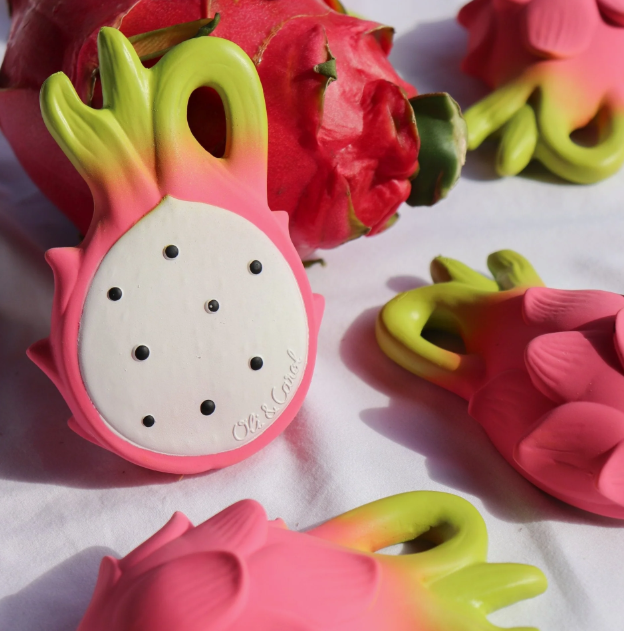 Oli & Carrol: Fuscia de Dragonfruit Teether: On Sale was $36.95