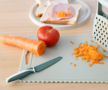 Load image into Gallery viewer, KiddiKutter Safer Grater: Sage