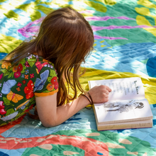 Load image into Gallery viewer, Rudie Nudie Flamingo-A-Go-Go Picnic Rug