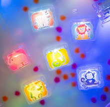 Load image into Gallery viewer, Glo Pals Light Up Cubes 6 Pack: Zoo