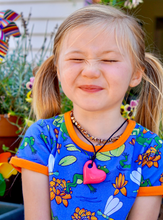 Load image into Gallery viewer, Jellystone Designs Chew Necklace: Heart - Pink