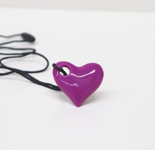 Load image into Gallery viewer, Jellystone Designs Chew Necklace: Heart - Purple