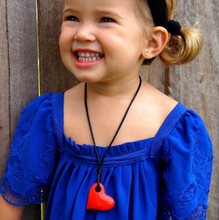 Load image into Gallery viewer, Jellystone Designs Chew Necklace: Heart - Red