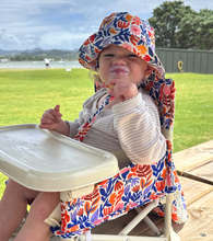 Load image into Gallery viewer, IZIMINI Baby Chair: Willow (Floral)