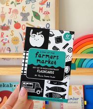Load image into Gallery viewer, Lauren Sissons Studio: High Contrast Black/White Baby Flashcards