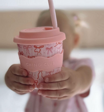 Load image into Gallery viewer, Chino Club Babychino Cup: Pink Bows 4oz