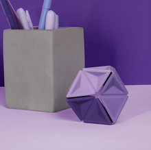 Load image into Gallery viewer, SPEKS Pivot Flexagon: Violet