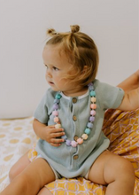 Load image into Gallery viewer, Jellystone Designs Chew Necklace: Princess &amp; the Pea - Pastel