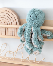 Load image into Gallery viewer, Mindful &amp; Co Ollie the Weighted Octopus 1.4kg