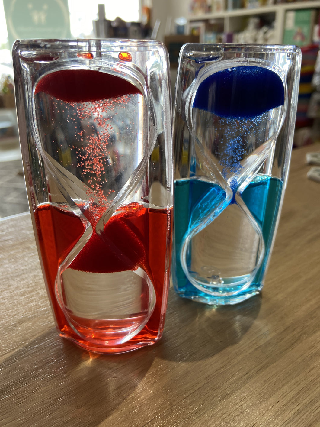 Anti Gravity Liquid Visual Timer: Red or Blue