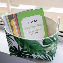 Load image into Gallery viewer, Growing Minds Affirmation Cards (7-12 yrs)