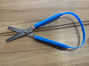 Easy Grip Spring Loaded Scissors - Blue