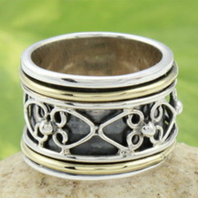 Susan Rose: Silver Spinning Ring - Maya: Size 7