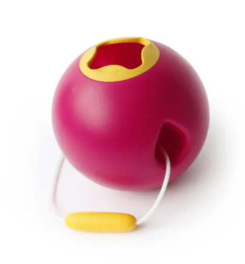 Quut Ballo Water Bucket: Cherry Red and Yellow