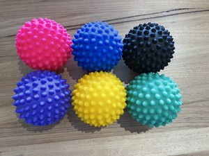 Actipro Spikey Massage Ball: 10cm